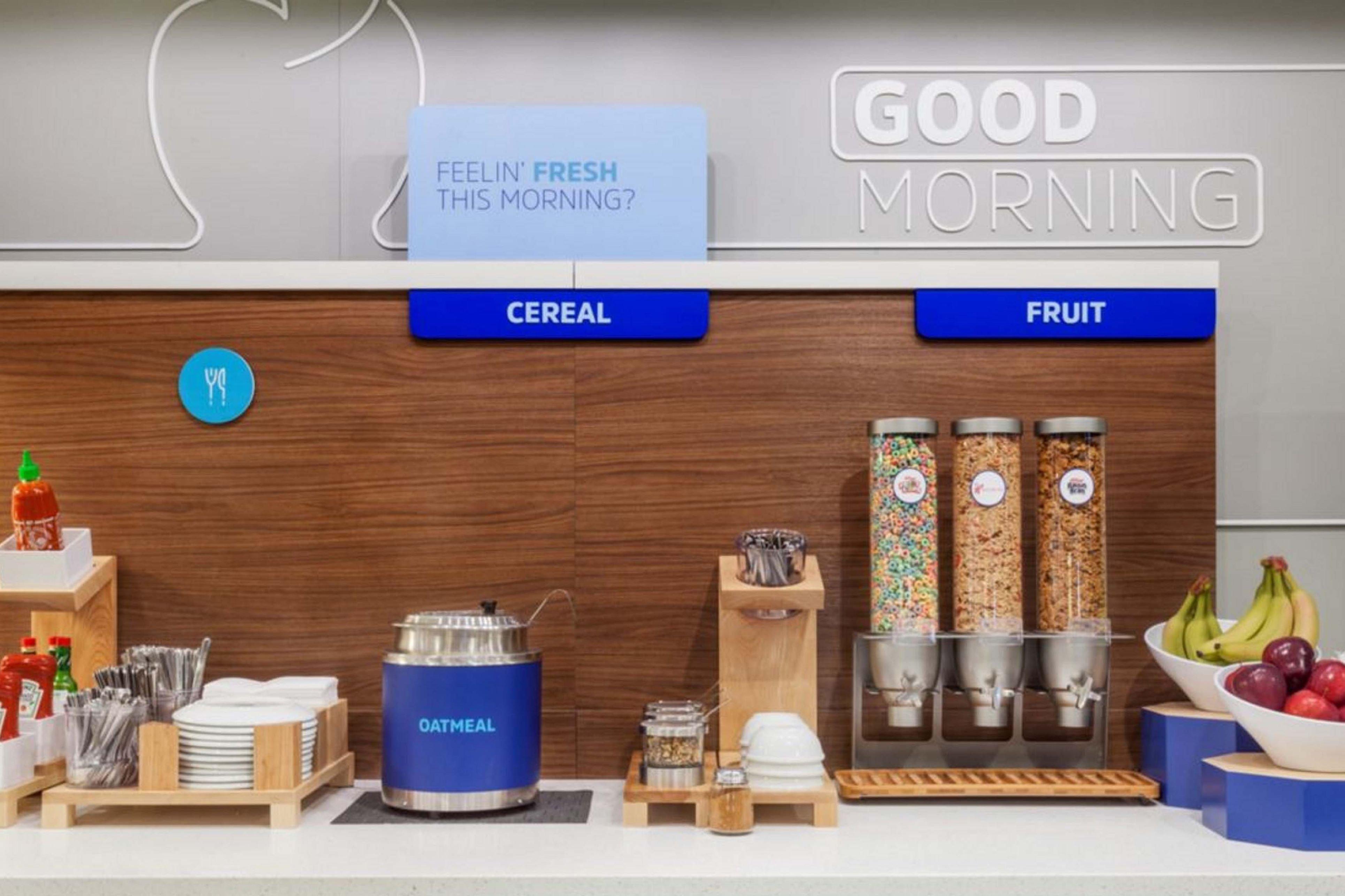Holiday Inn Express Hotel & Suites Canton By Ihg Exteriér fotografie