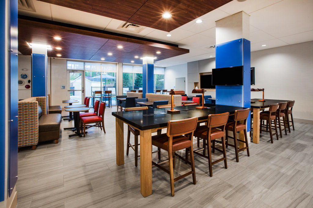 Holiday Inn Express Hotel & Suites Canton By Ihg Exteriér fotografie