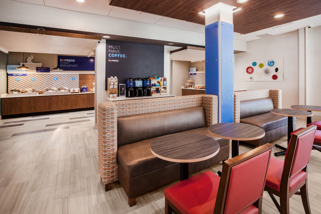 Holiday Inn Express Hotel & Suites Canton By Ihg Exteriér fotografie